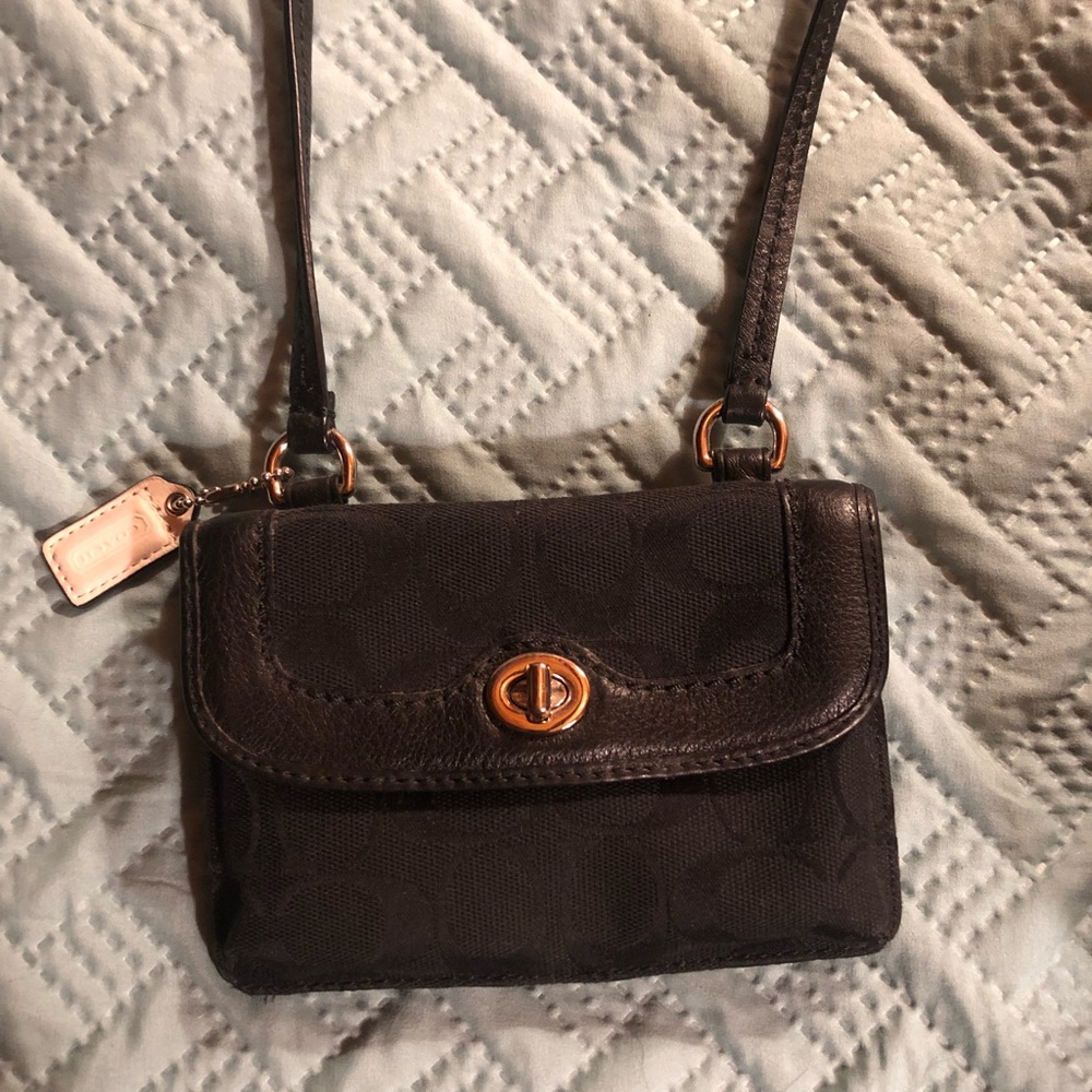Coach crossbody - Picture 2 of 5